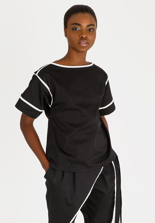 Leigh Schubert - Cricket Boat Neck Top Black and White