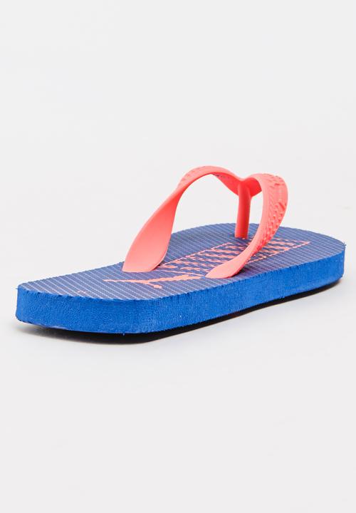 PUMA - First Flip Peach