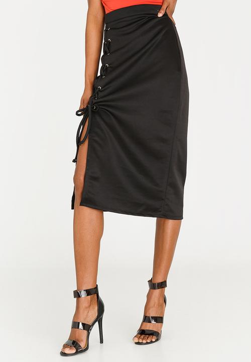 STYLE REPUBLIC - Lace-up Skirt Black