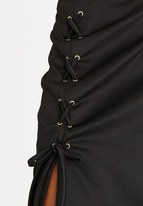 STYLE REPUBLIC - Lace-up Skirt Black