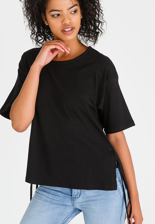 c(inch) - Side Tie T-shirt Black