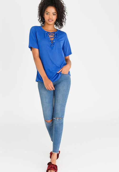 c(inch) - Lace-Up Choker Detail Tee Blue