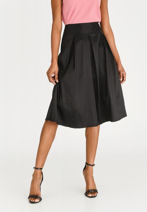 edit - High Waisted Fit and Flare Skirt Black