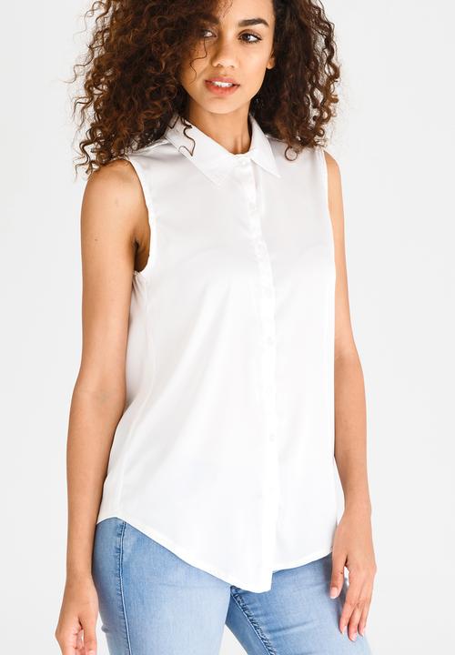 edit - Sleeveless Button Down Shirt Cream