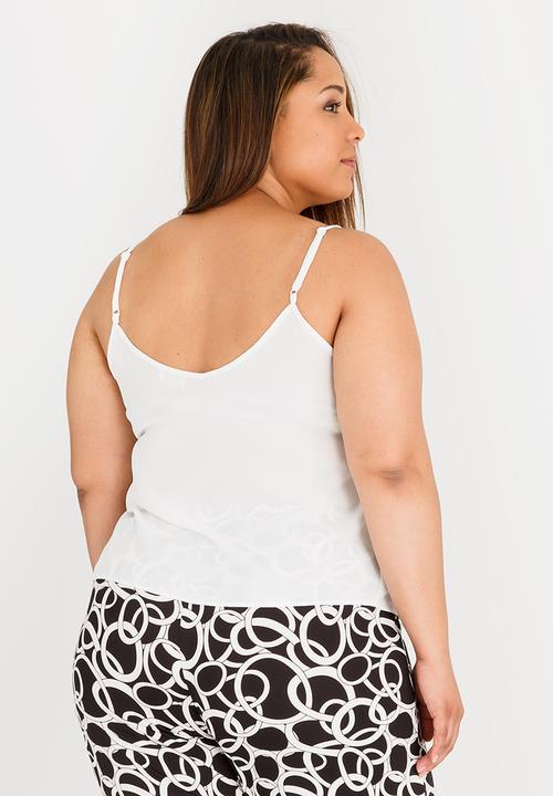 STYLE REPUBLIC PLUS - V-neck Cami White