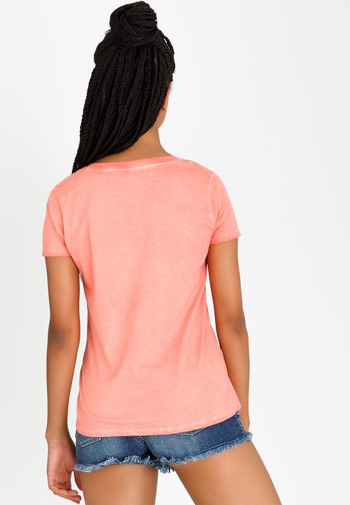 Lizzy - Merryl Tee Coral