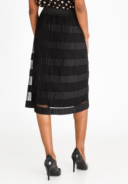 cath.nic - Lucky Lace Skirt Black