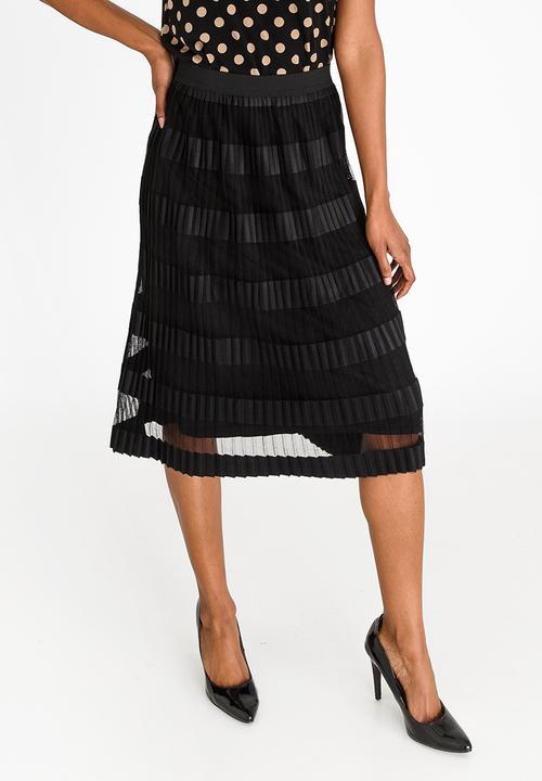 cath.nic - Lucky Lace Skirt Black
