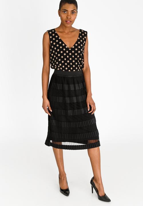 cath.nic - Lucky Lace Skirt Black