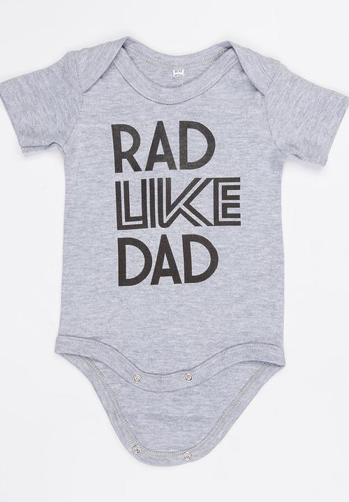 Funky Shop - Slogan Baby Grow Grey