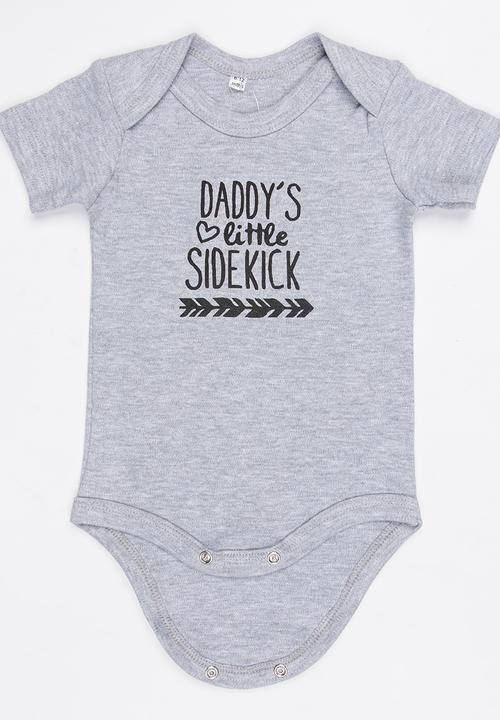 Funky Shop - Slogan Baby Grow Grey