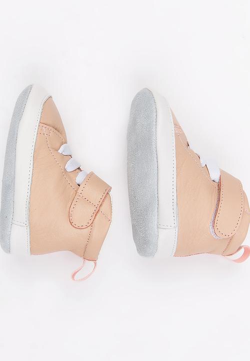 shooshoos - Cleveland High Top Sneaker Pale Pink