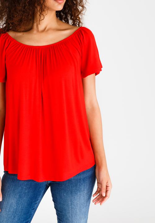 edit - Off-the-shoulder Swing Top Red