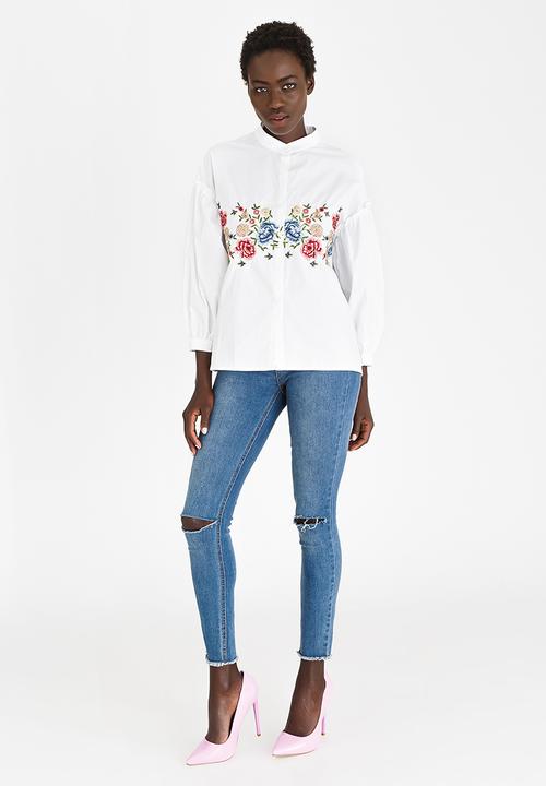 STYLE REPUBLIC - Embroidered Shirt White