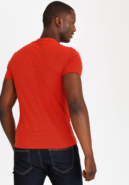 POLO - Fine Stripe Crew Neck T- Shirt Red