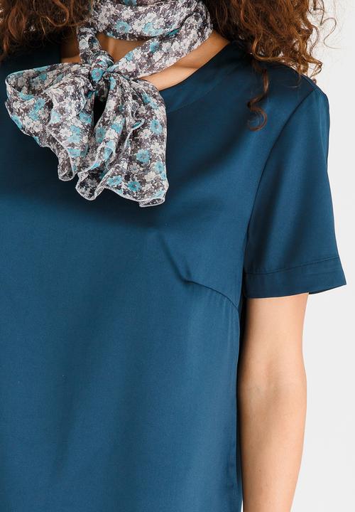 edit - Blouse with Detachable Scarf Dark Green
