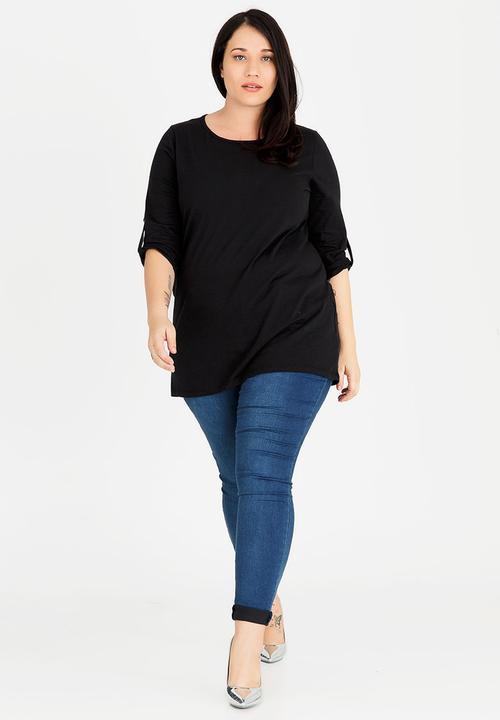 edit Plus - 3/4 Sleeve T-shirt with Tab Detail Black