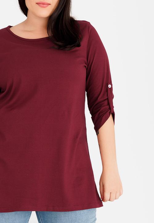 edit Plus - 3/4 Sleeve T-shirt with Tab Detail Burgundy