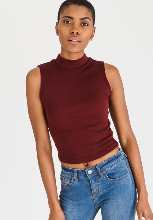 c(inch) - High Neck Ribbed Top Dark Red