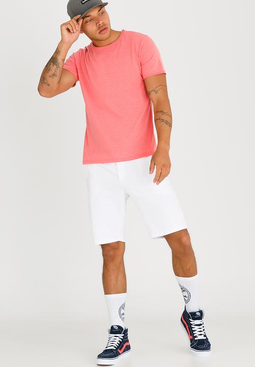 STYLE REPUBLIC - Goat Raw Trim Tee Coral