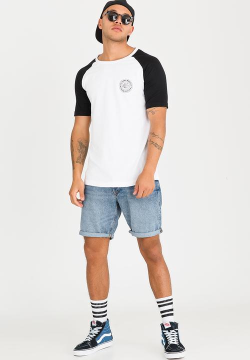 Resist - Printed Raglan T Shirt White