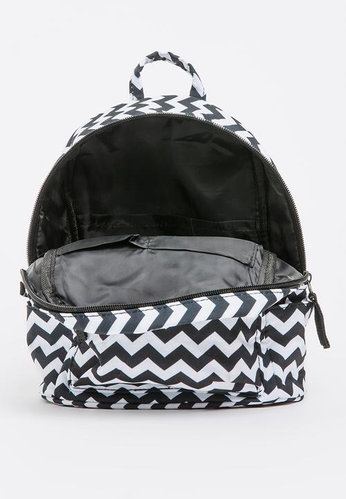 Pop Candy - Zigzag Backpack Black and White