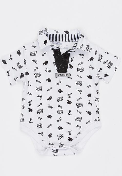 Just chillin - Onesie Multi-colour
