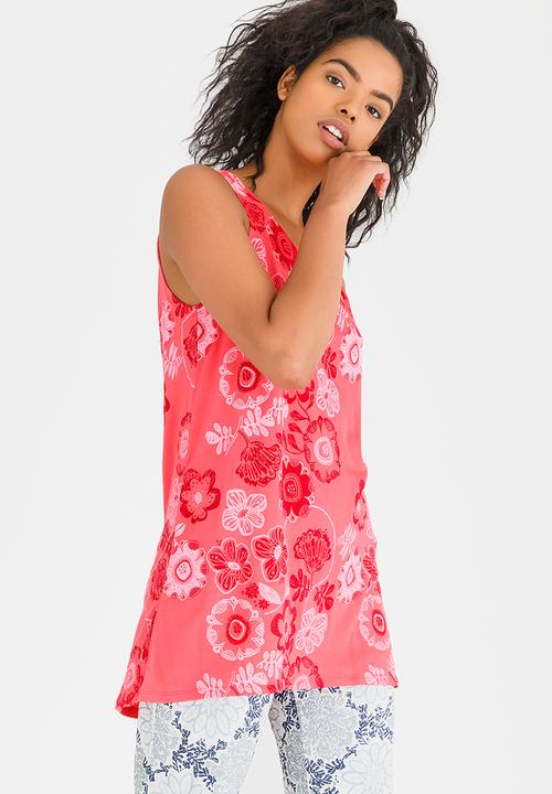 Sway - Long Sassy Top Coral