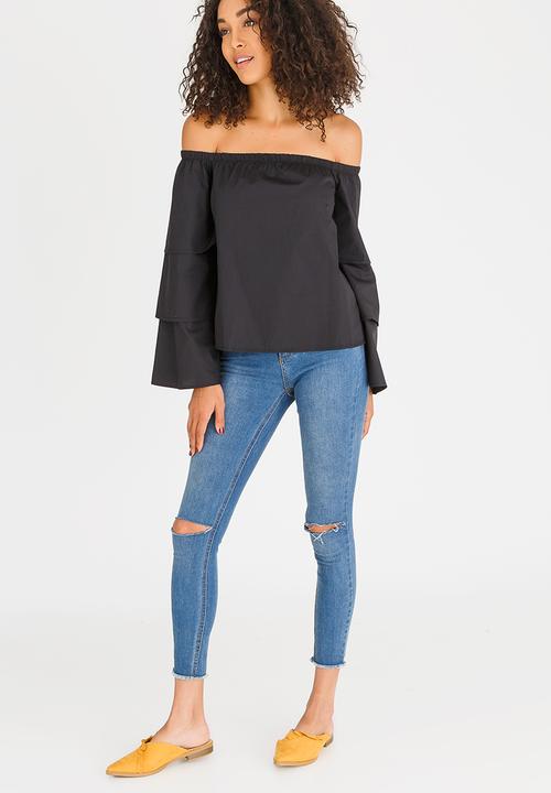 STYLE REPUBLIC - Bell Sleeve Blouse Black