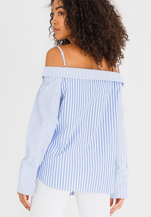 STYLE REPUBLIC - Off the Shoulder Shirt Blue and White