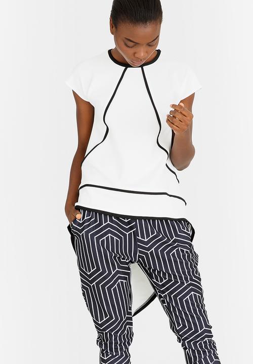 Leigh Schubert - Fruitbat Cap Sleeve Top Black and White