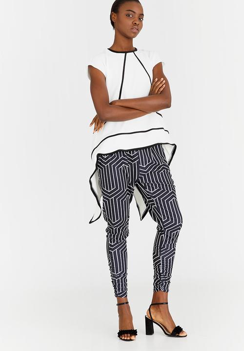 Leigh Schubert - Fruitbat Cap Sleeve Top Black and White