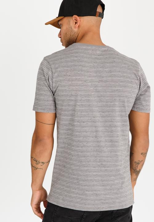 Quiksilver - Safe Hands Fine Stripe Tee Grey