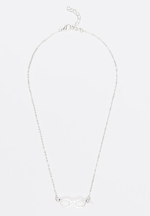 Jewels and Lace - Sunglasses Necklace Silver