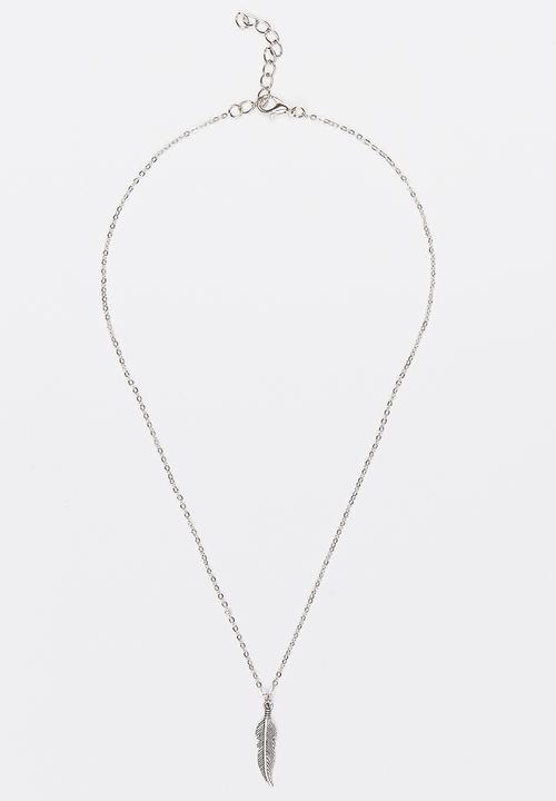 Jewels and Lace - Feather Necklace  Silver