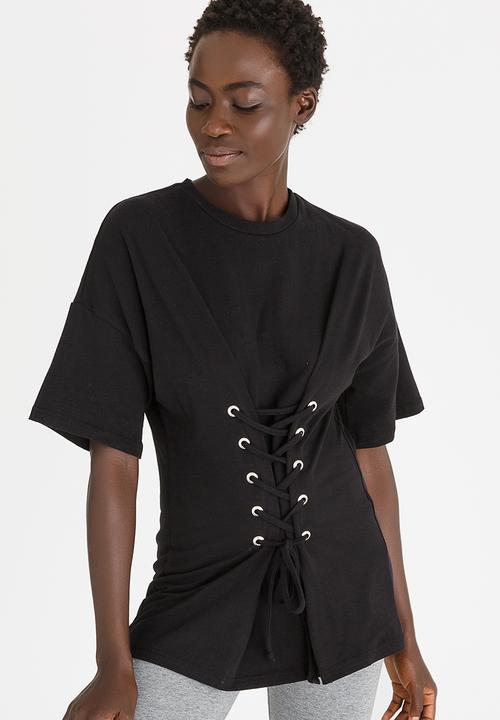 c(inch) - Lace-Up Corset Tee Black