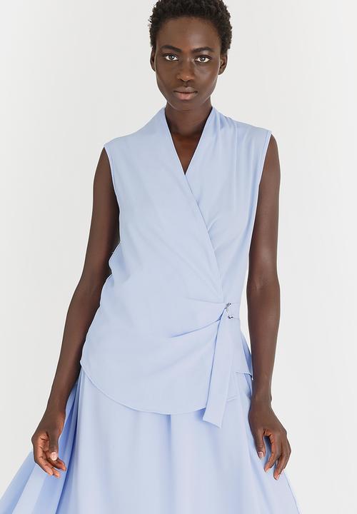 edit - Sleeveless Tie-up Blouse Pale Blue