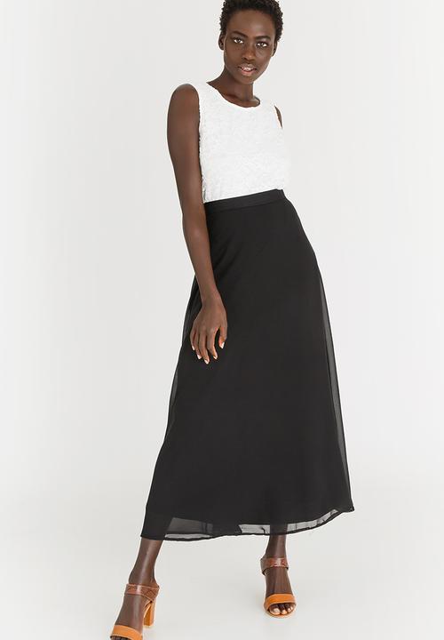edit - Maxi Chiffon Skirt with Inner Lining Black