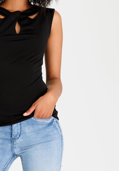 edit - Sleeveless Top with Cut-out Neckline Detail Black