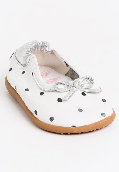 shooshoos - 101 Dalmations Pump White