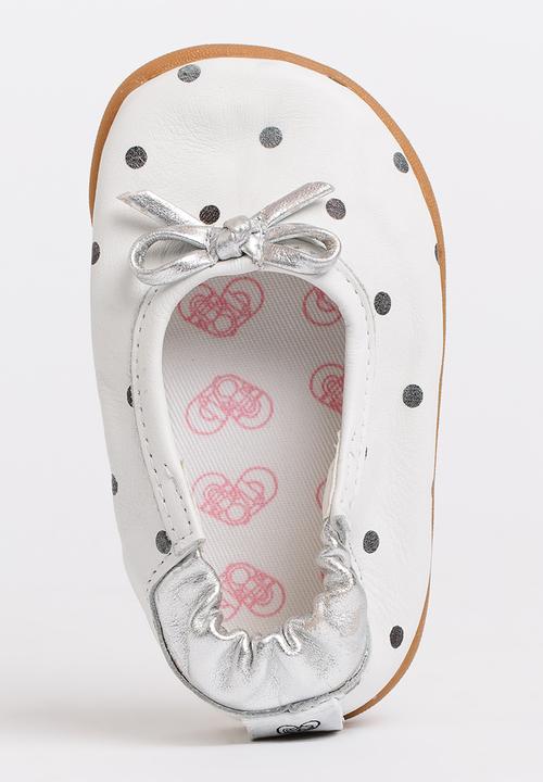 shooshoos - 101 Dalmations Pump White