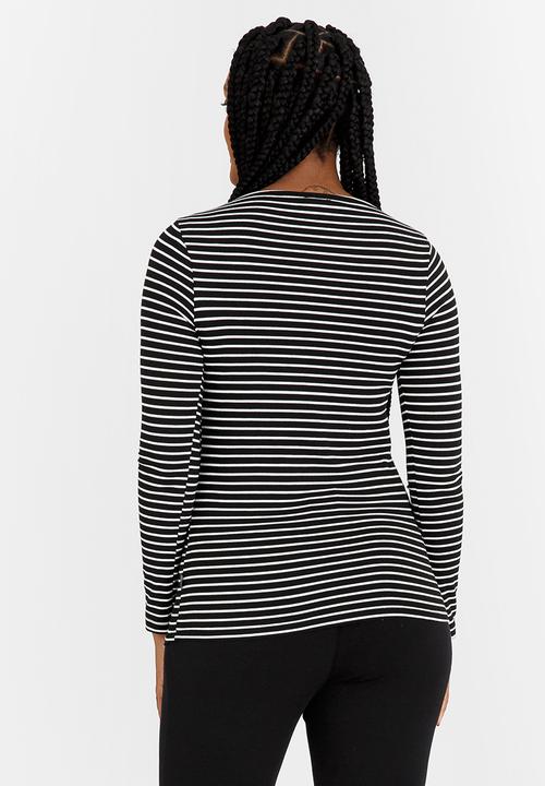 Cherry Melon - Boat-Neck Top with Long Sleeves Black and White