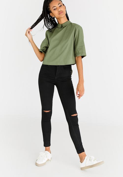 STYLE REPUBLIC - Cropped Shirt Mid Green