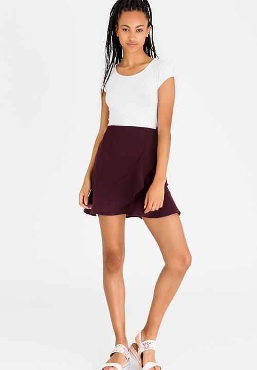c(inch) - Frill Wrap Skirt Dark Purple