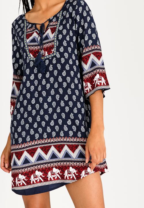 Revenge - Boho Tunic with 3/4 Sleeves Navy