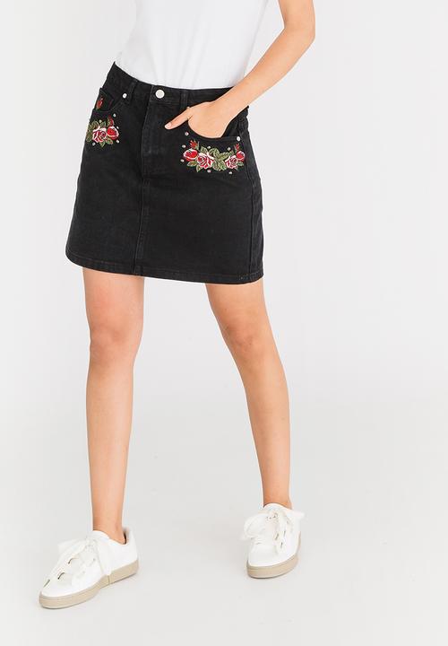 Brave Soul - Embroidered Denim Skirt Black