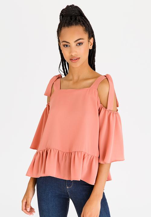 edit - Tiered Cold Shoulder Blouse Mid Pink