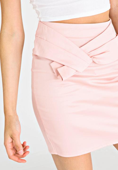 STYLE REPUBLIC - Tie Mini Skirt Pale Pink