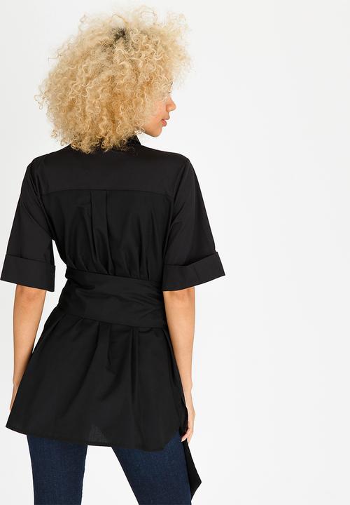 STYLE REPUBLIC - Ring Detail Shirt Black