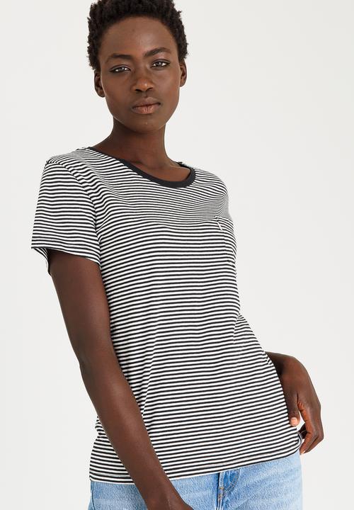 Levi’s® - Perfect Pocket Striped Crew T-shirt Black and White